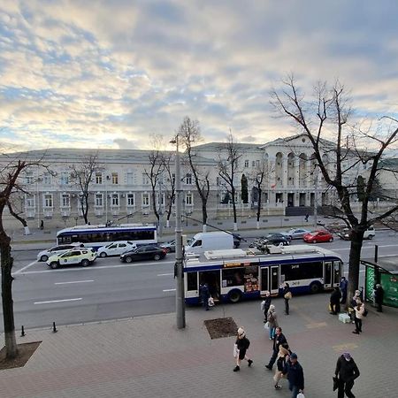 White New Apartments Ultracentral 2-Rooms In The Heart Chişinau Exteriör bild
