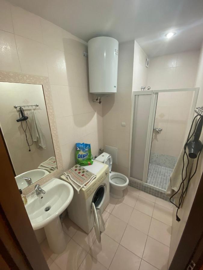 White New Apartments Ultracentral 2-Rooms In The Heart Chişinau Exteriör bild