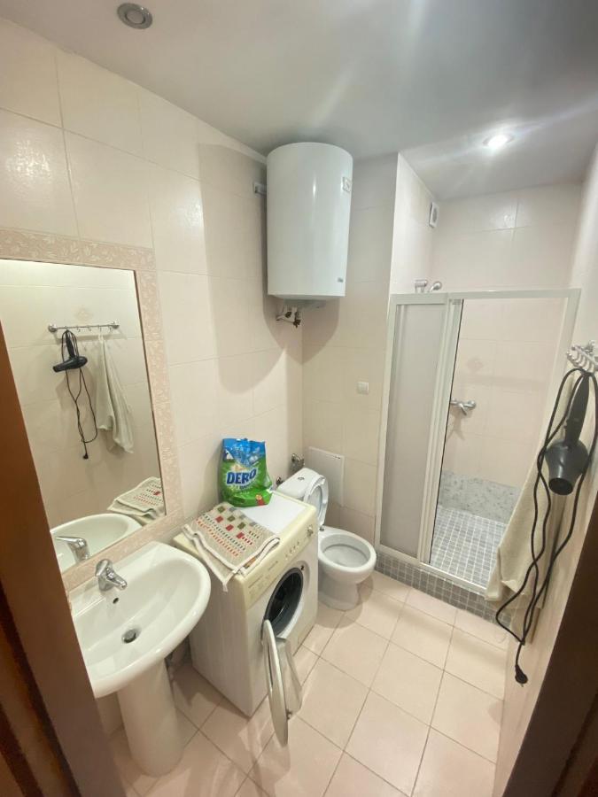 White New Apartments Ultracentral 2-Rooms In The Heart Chişinau Exteriör bild