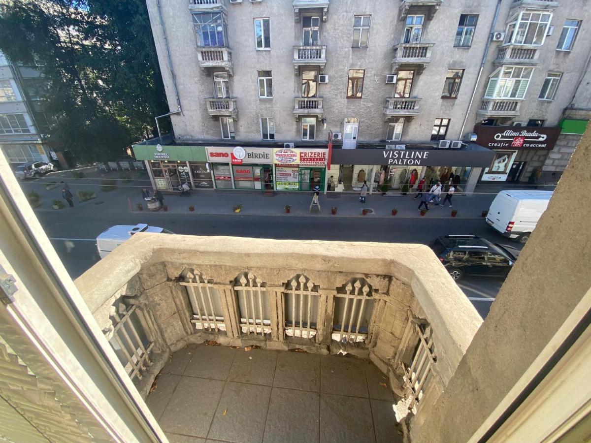 White New Apartments Ultracentral 2-Rooms In The Heart Chişinau Exteriör bild