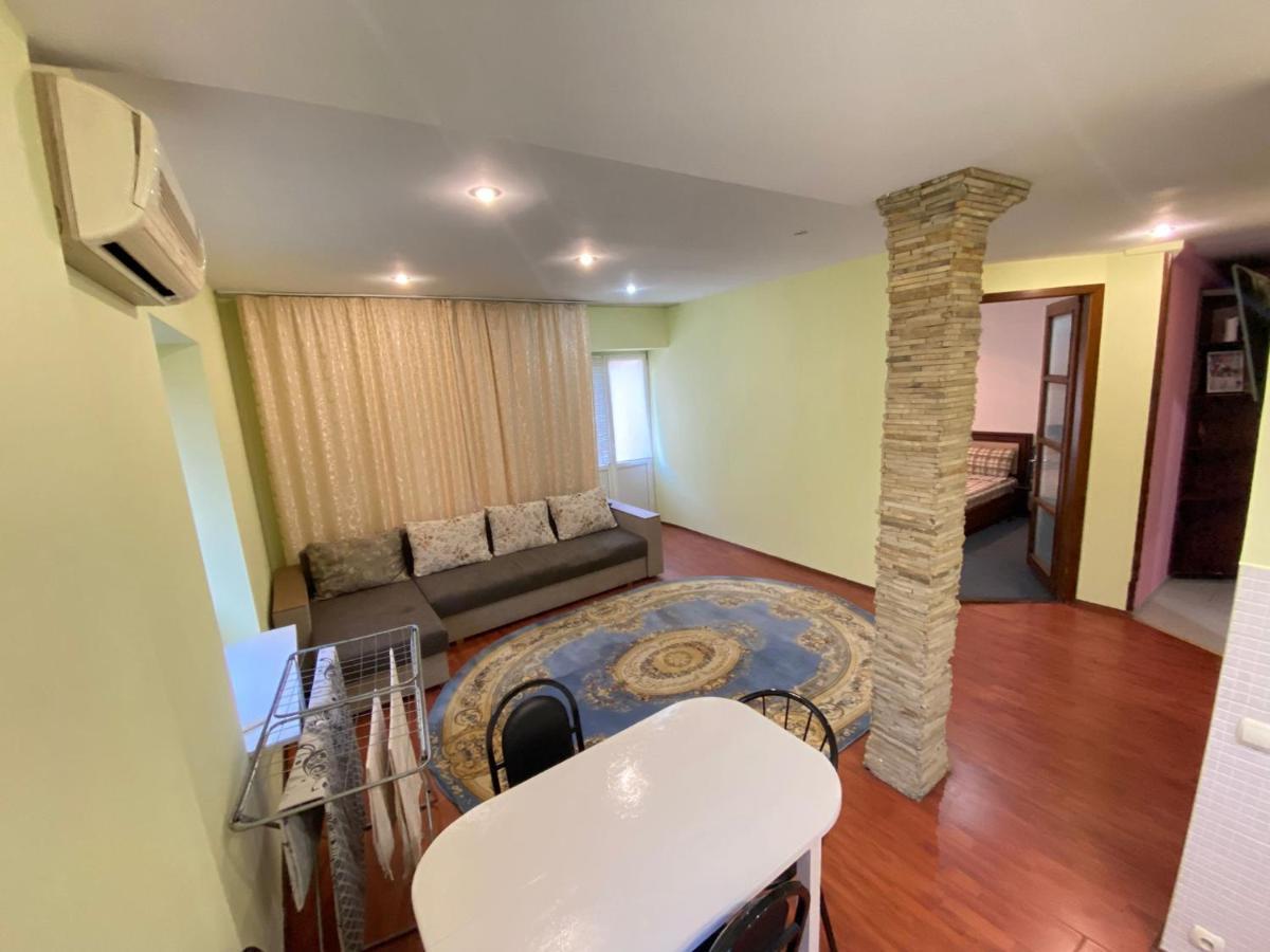 White New Apartments Ultracentral 2-Rooms In The Heart Chişinau Exteriör bild