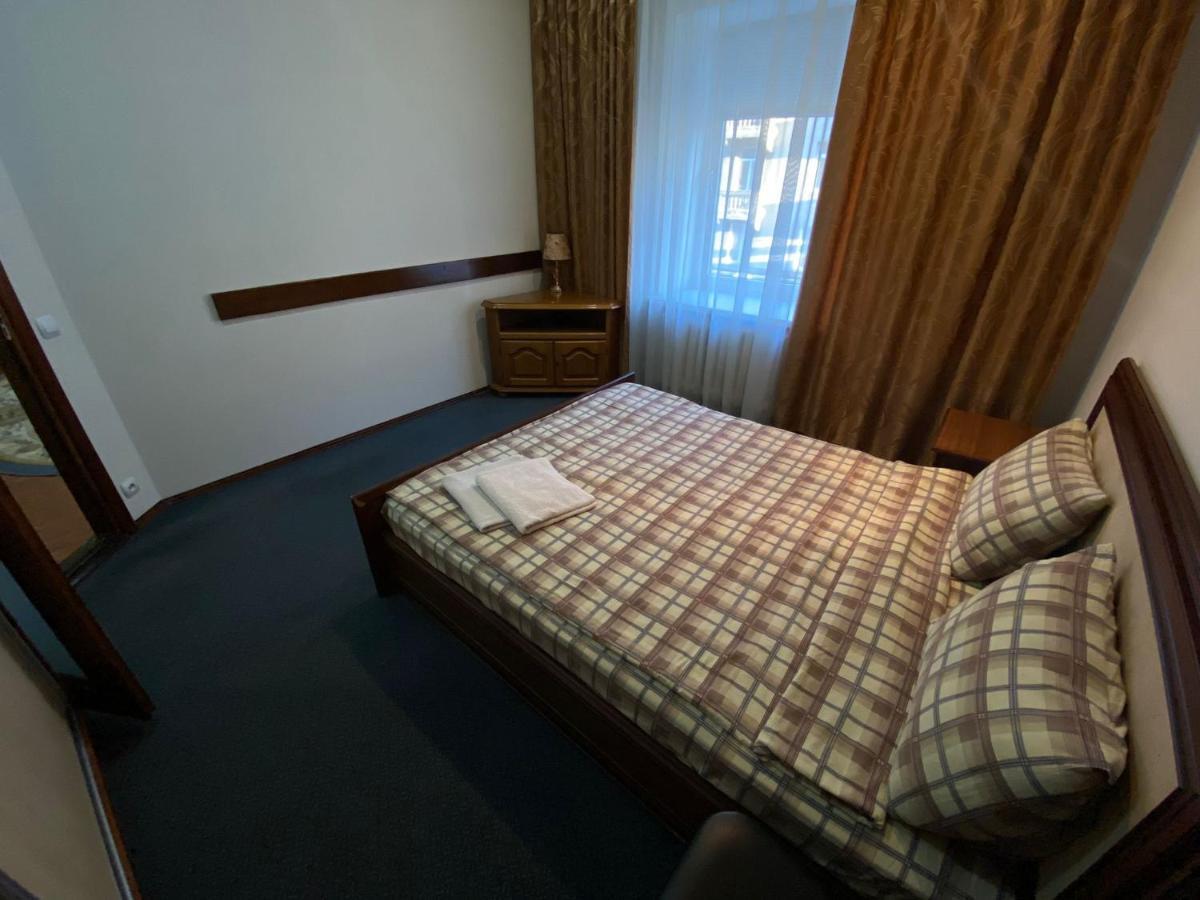 White New Apartments Ultracentral 2-Rooms In The Heart Chişinau Exteriör bild