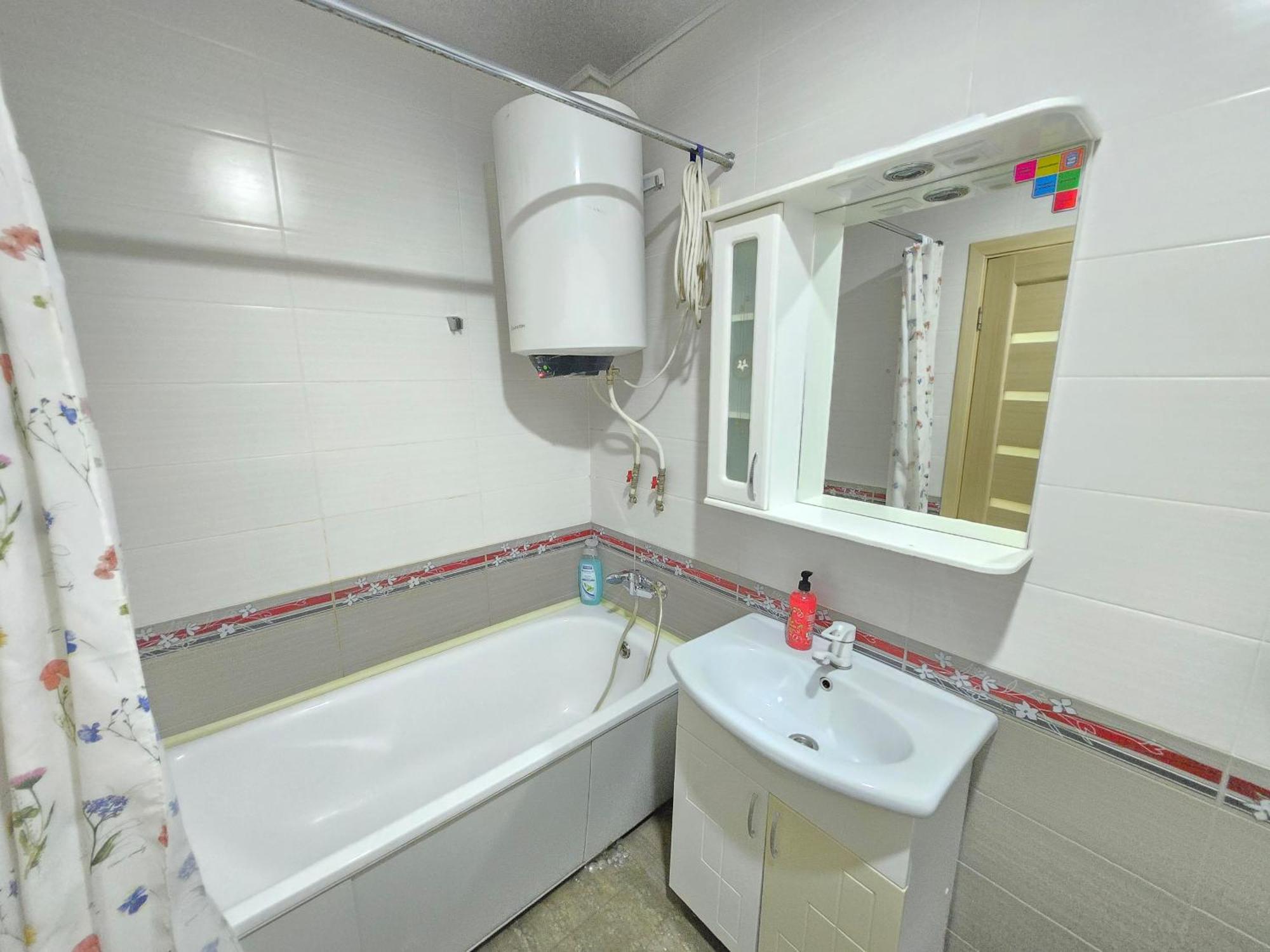 White New Apartments Ultracentral 2-Rooms In The Heart Chişinau Exteriör bild